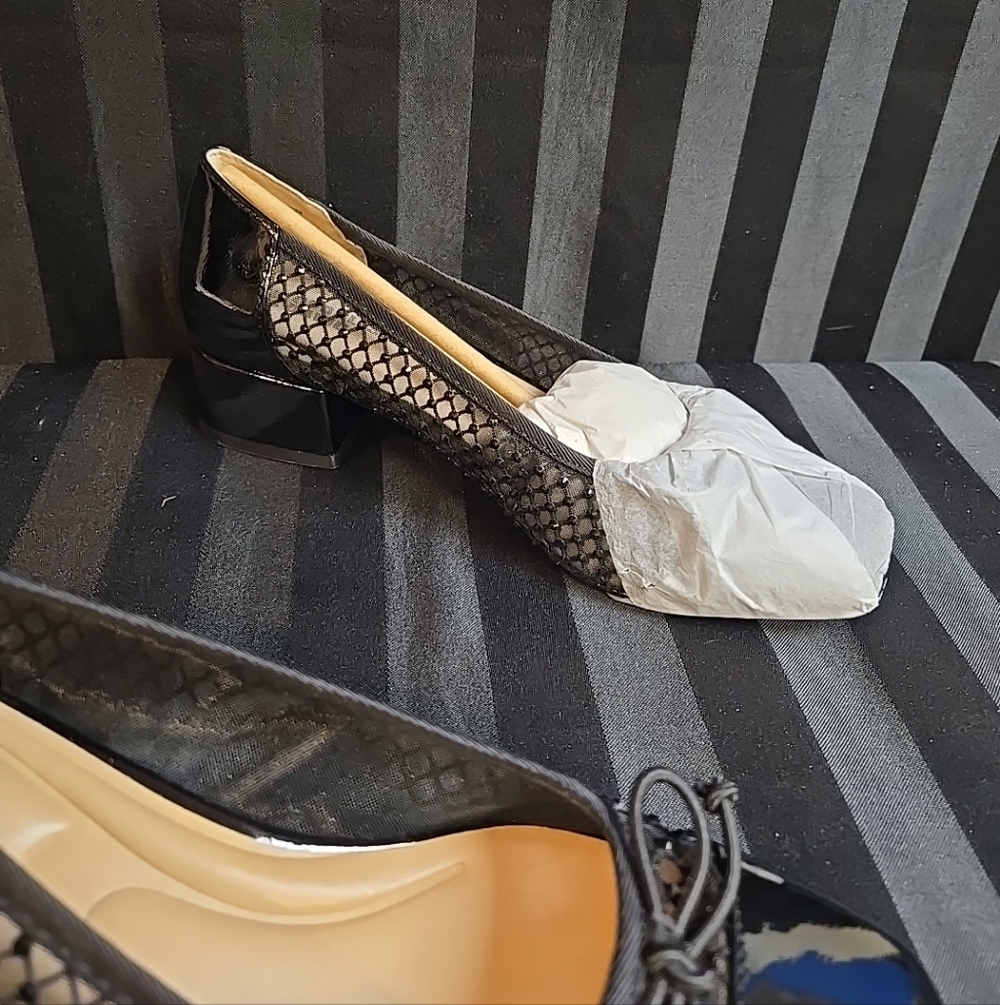 New Damaged Box Style Charles David Women's US 6.5 Zena Square Cap Toe Low Heel - Picture 6 of 14